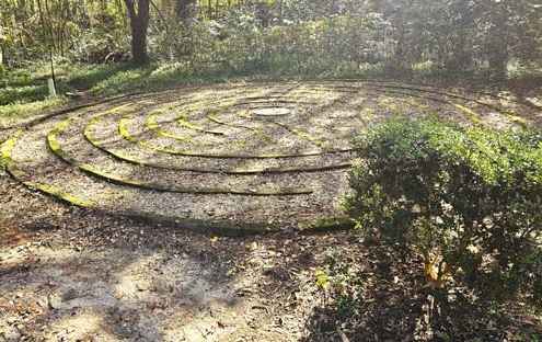 lichgate labyrinth