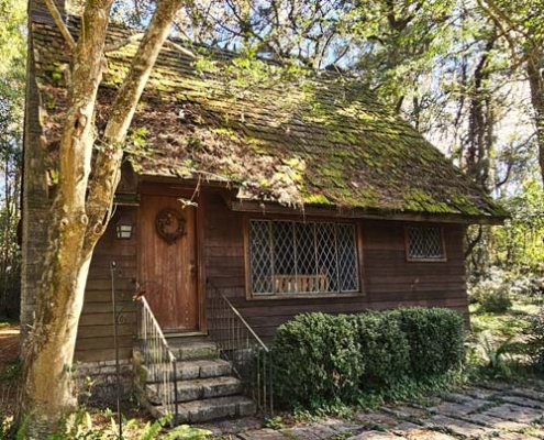 cottage at lichgate